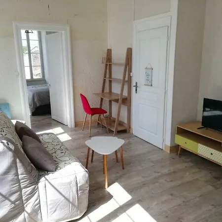 La Charent Eiz Apartment Jarnac